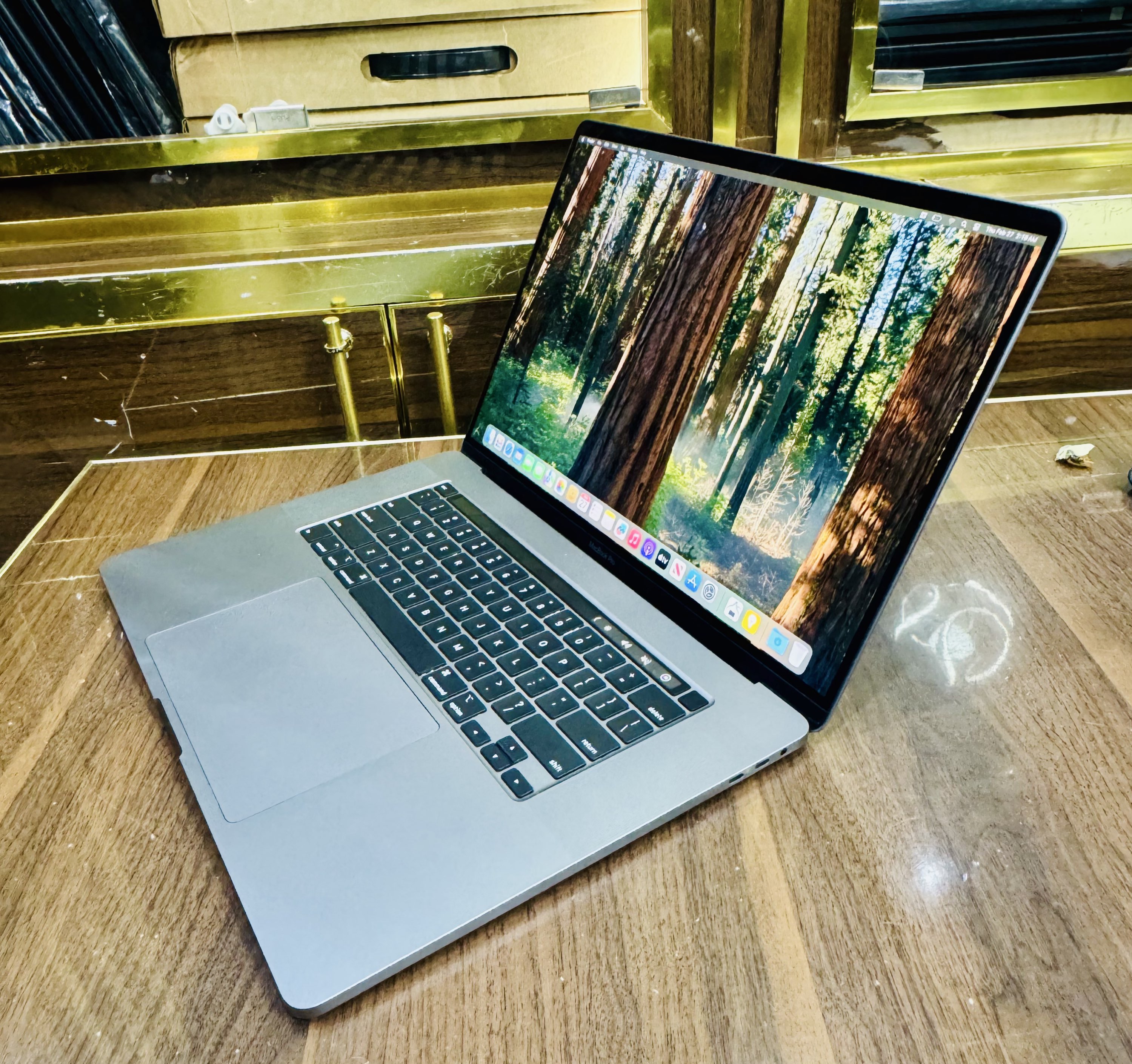 MacBook Pro 2018 i9