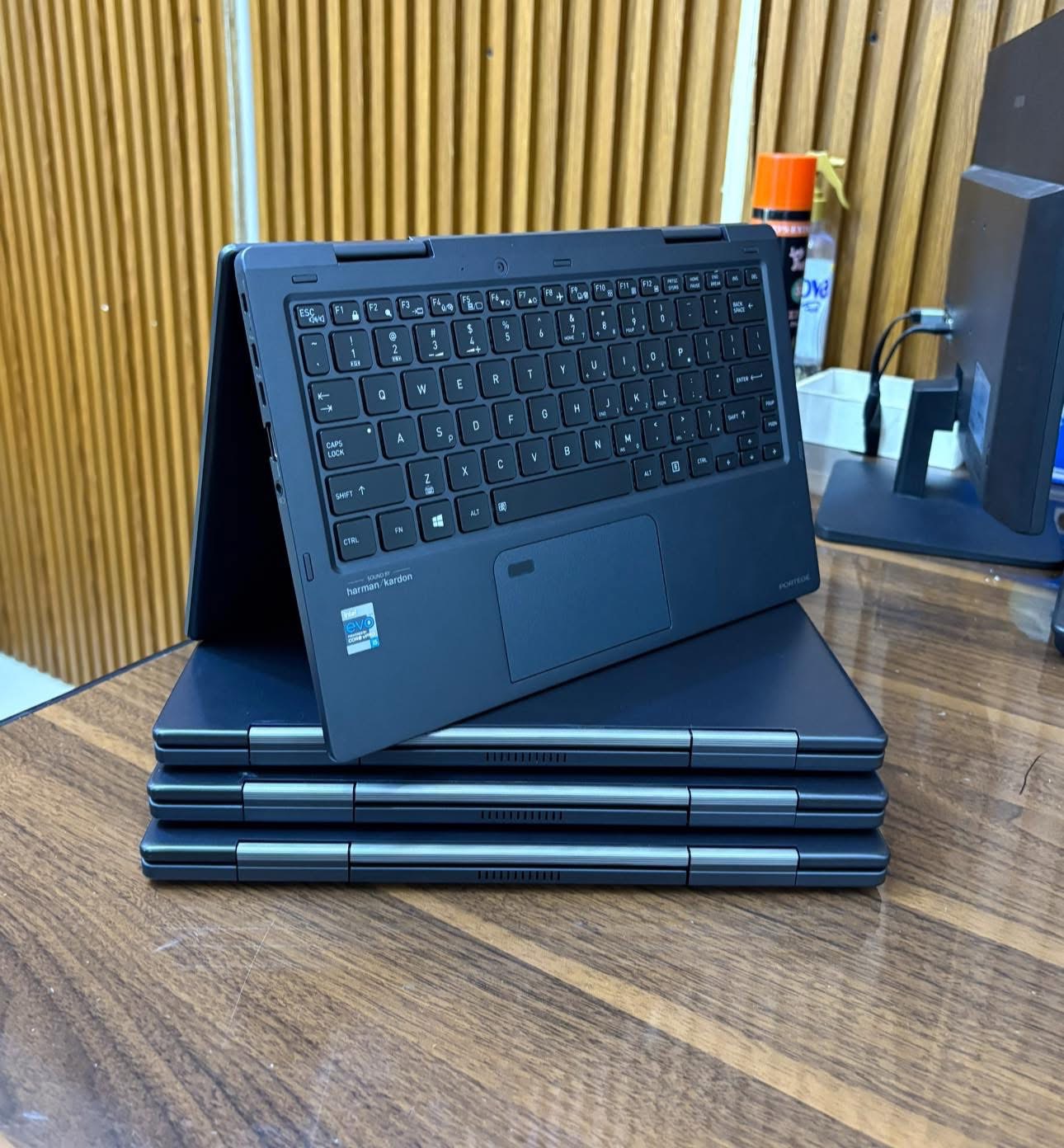 Thosiba Tecra Dynabook 11e Gen Tactile