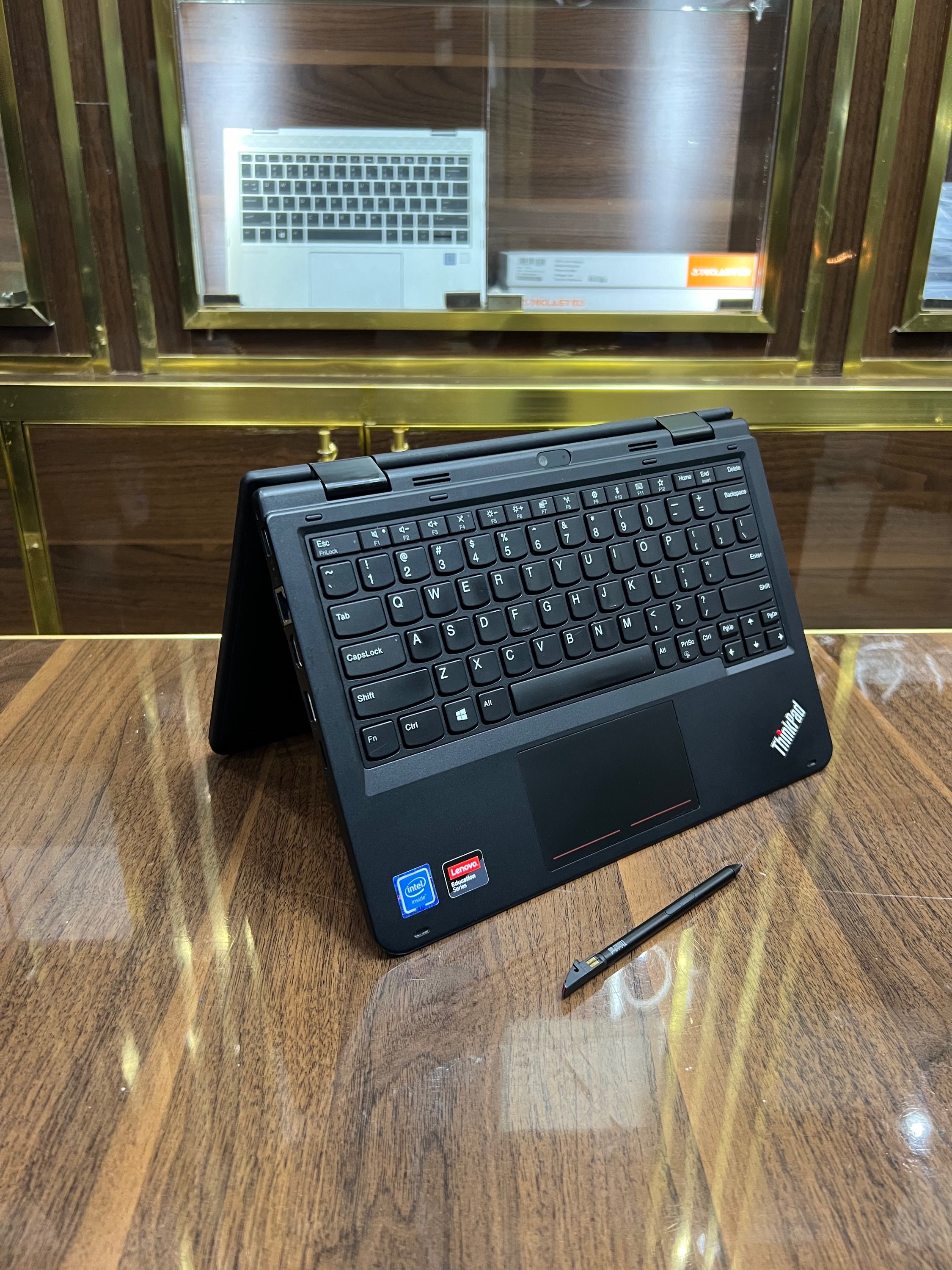 Lenovo ThinkPad 11e Yoga